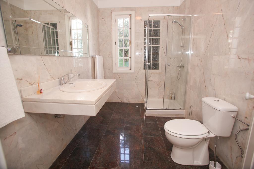 Train House Hotel Фуншал Екстериор снимка