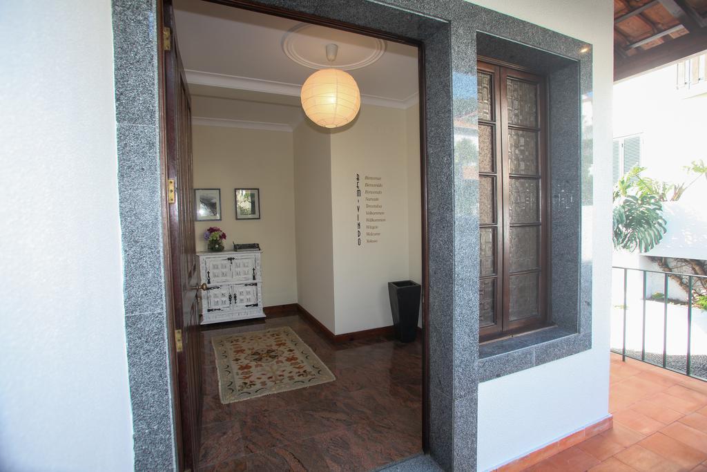 Train House Hotel Фуншал Екстериор снимка