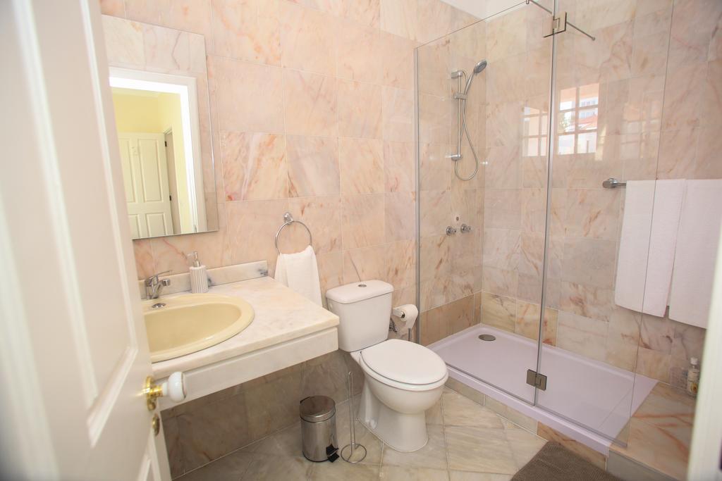 Train House Hotel Фуншал Екстериор снимка